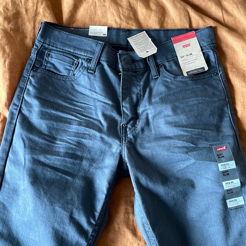 NWT Levi’s 511 slim jeans 30x30 grey